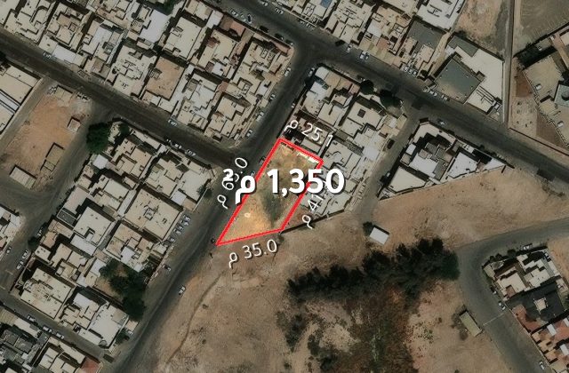 ارض سكنية - حي المنتزة الغربي